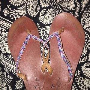 American Eagle Outfitters flip flops